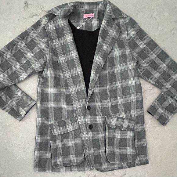 Oversized Plaid Blazer - Picture 3 of 4